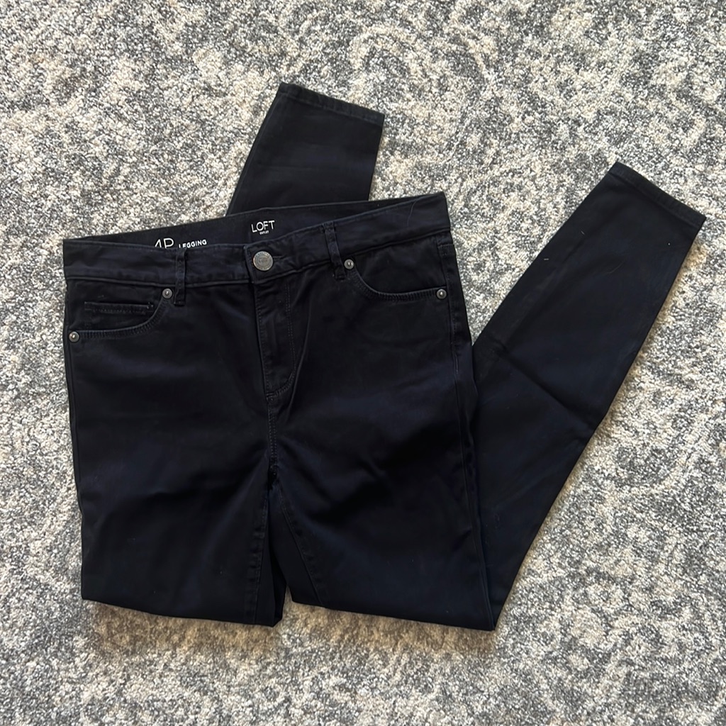 Loft Outlet Petite Black Jeggings